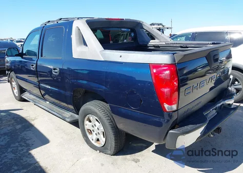 2005 Chevrolet Avalanche 1500 Z66 z USA, uszkodzony, nr VIN 3GNEC12Z55G271144